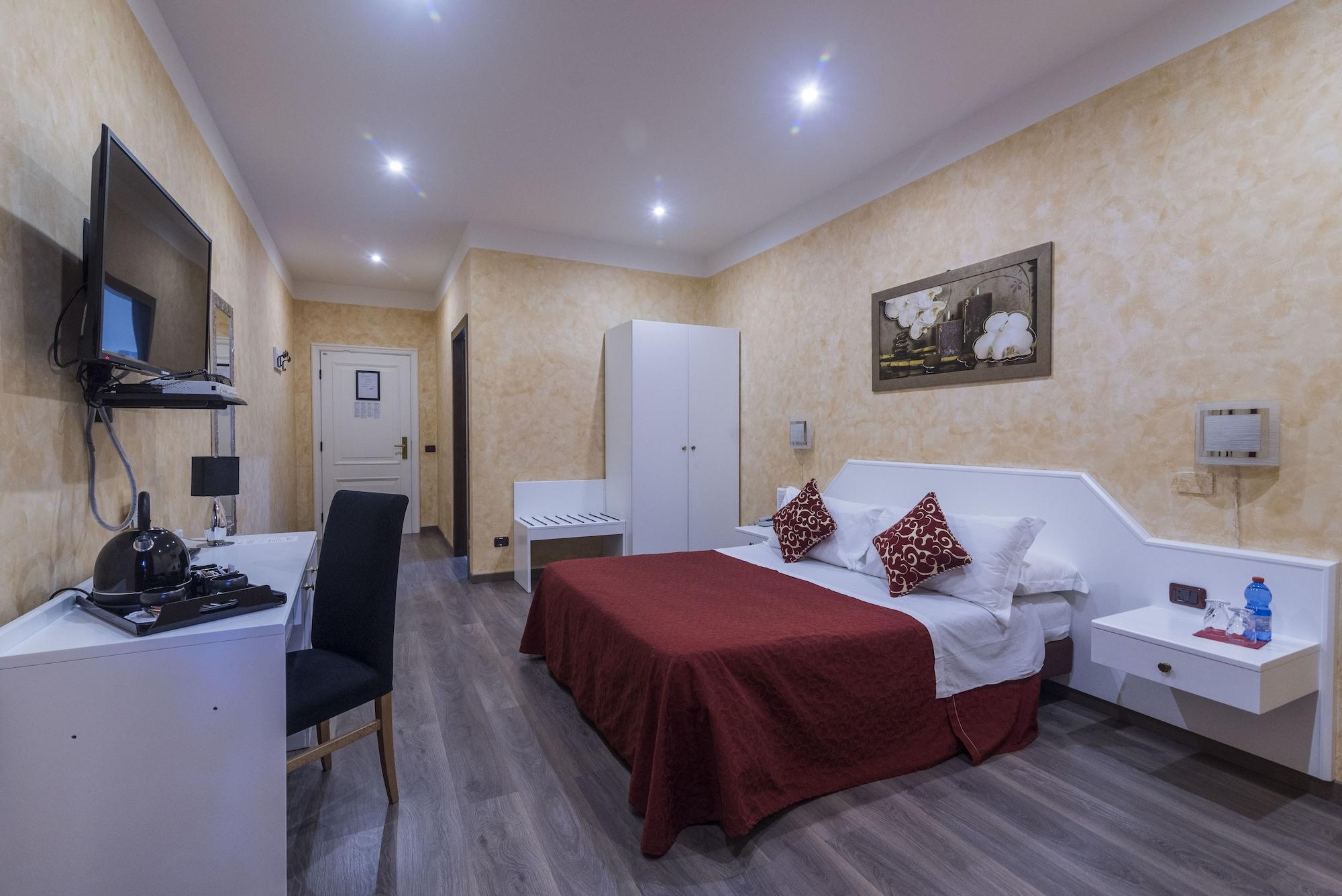 Hotel Villa Del Cardinale Norma ภายนอก รูปภาพ