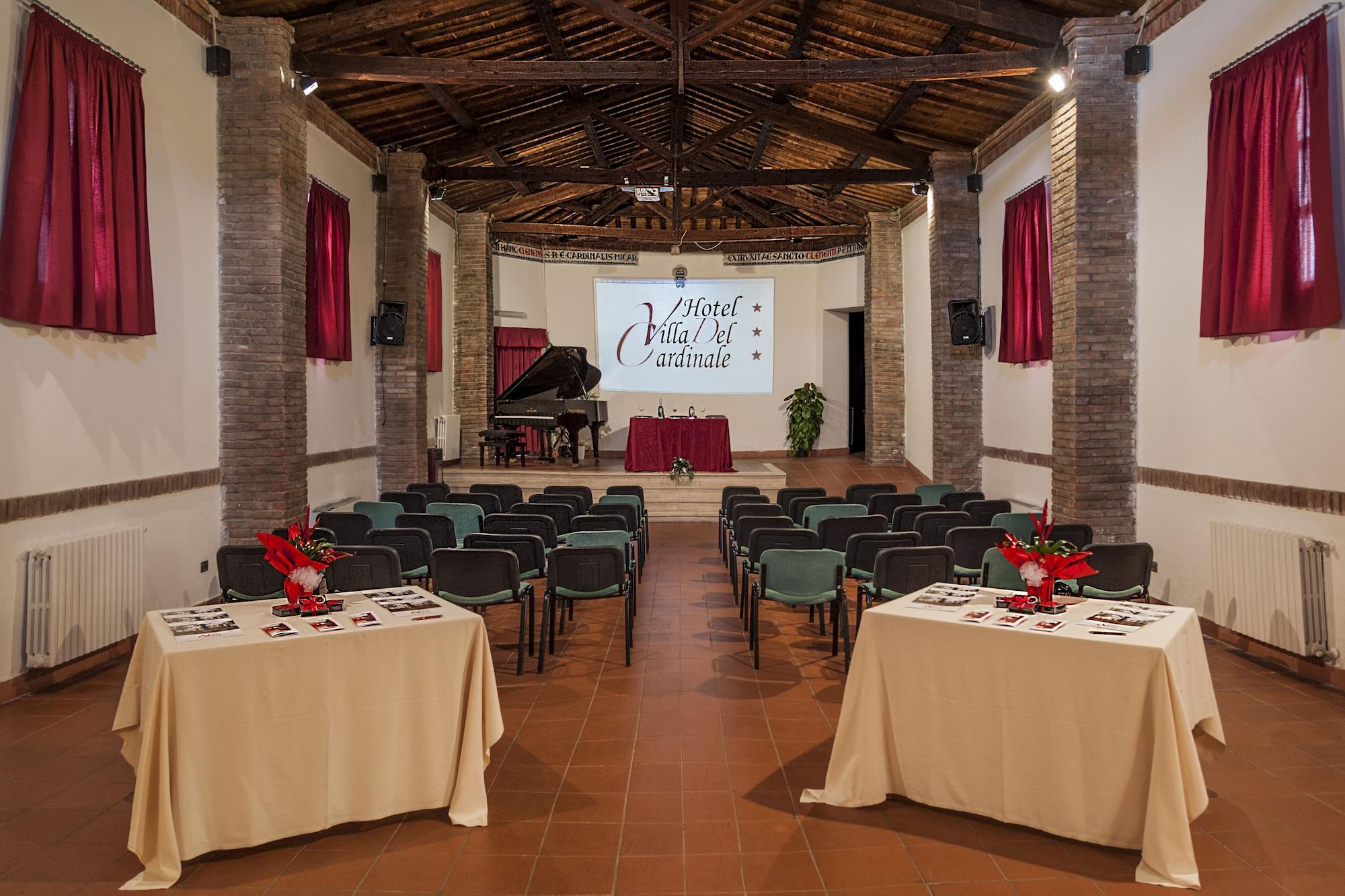 Hotel Villa Del Cardinale Norma ภายนอก รูปภาพ