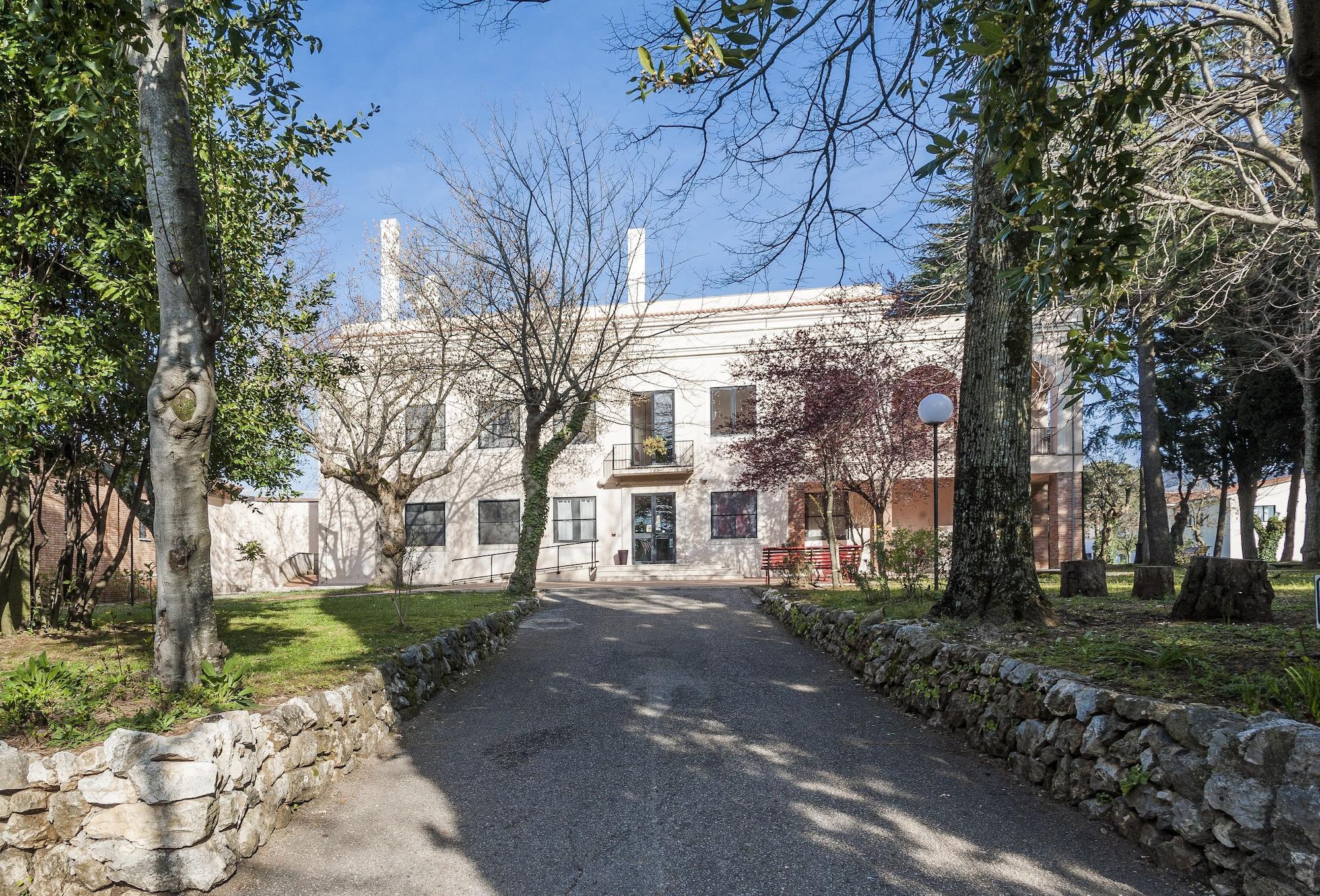 Hotel Villa Del Cardinale Norma ภายนอก รูปภาพ